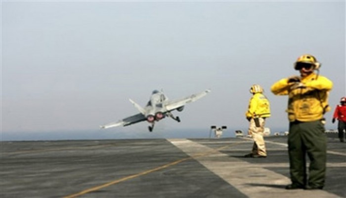 مناورات بحرية أمريكية ضخمة بالخليج في ظل توتر إيراني- غربي