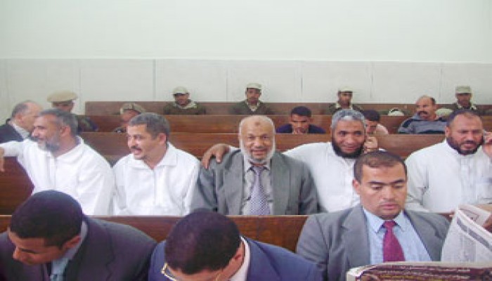 للمرة الثانية: محكمة جنايات الفيوم تفرج عن 8 من معتقلي الإخوان بالمحافظة
