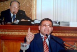 عاشور ينجح في توفير دعم مالي لنادي بركة الحاج