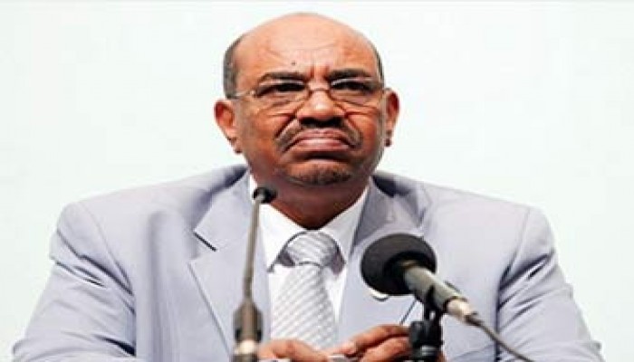 الرئيس السوداني ينفي تورُّط الحكومة في انتهاكات دارفور