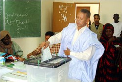 بدء الفرز في انتخابات رئاسة موريتانيا وسط تأكيدات بالنزاهة وارتفاع الإقبال