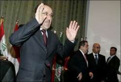 تضارب الأنباء حول عقد لقاء مباشر بين الأمريكيين والإيرانيين في مؤتمر بغداد