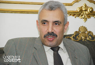 الدكتور محمود أحمد أبو زيد