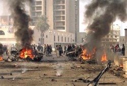عشرات القتلى والجرحى في تفجيرات ومواجهات بالعراق