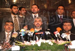 مشعل يطالب المجتمع الدولي وأمريكا بكسر الحصار عن الشعب الفلسطيني