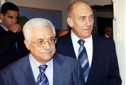 اجتماع عباس- أولمرت- رايس و"خطة أمن بغداد" عناوين عالمية مهمة