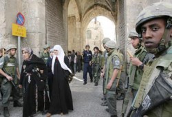 قتل الصهاينة للأطفال وتعليق حفريات الأقصى أبرز العناوين العالمية