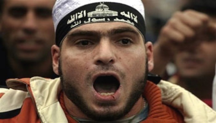 مركز سواسية يطالب بالتدخل الفوري لوقف استهداف المقدسات في القدس