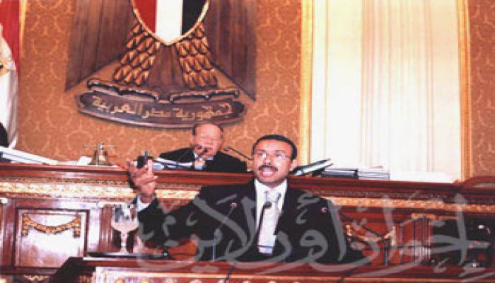 عبد الفتاح حسن ينجح في توصيل الغاز وازدواج طريق كفر حمزة- شبين