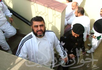 الخبراء: تهمة غسيل الأموال لا تنطبق على شركات الشاطر وإخوانه