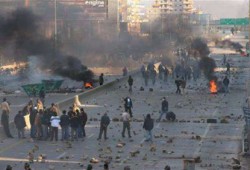 المعارضة اللبنانية تعلق الإضراب وتهدد بخطوات "أشد تأثيرًا"