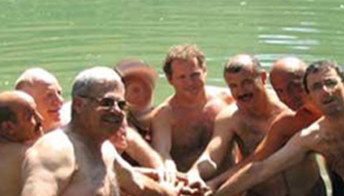 في "الباقورة".. رؤساء بلديات أردنيون يوقعون مذكرة تفاهم مع نظراء صهاينة!!