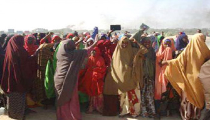 دعوات أمريكية ويمنية للحوار مع "المحاكم" بالصومال ومقتل متظاهرَيْن ضد إثيوبيا