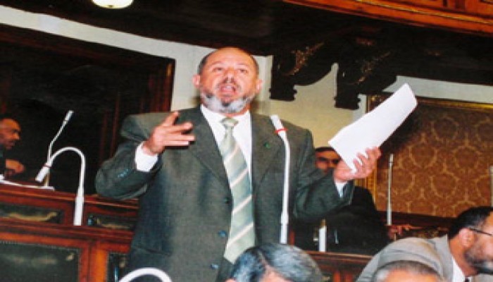 عليوة يحذر من كارثة محققة بقرية (الجعافرة)