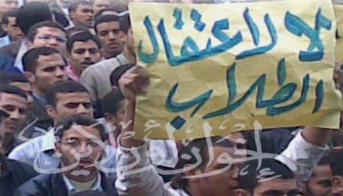 تصريحات رئيس جامعة الأزهر وعندما يوسَّد الأمر إلى غير أهله