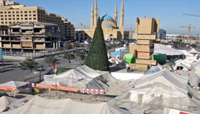 المعارضة اللبنانية تطالب بإجراء انتخابات مبكرة والأغلبية تعارض