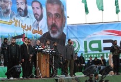 محاولة اغتيال هنية والضبابية العراقية.. الأبرز في صحف العالم