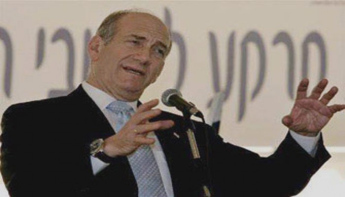 اعتراف أولمرت ومؤتمر الـ"هولوكوست" في إيران أبرز العناوين العالمية