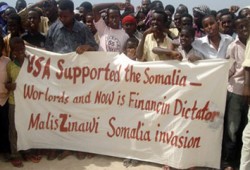 مظاهرات بالصومال ضد نشر قوات دولية ومباحثات أثيوبية أمريكية حول الأزمة