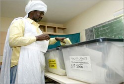 إغلاق أبواب الاقتراع في الجولة الثانية من الانتخابات الموريتانية