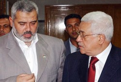 الوحدة الوطنية الفلسطينية.. مصلحة الوطن أم شروط عباس؟!