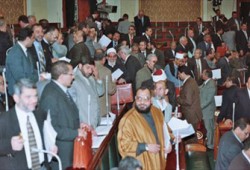 بعد انتظار أسبوعين.. البرلمان المصري يشهد أعنف محاكمة لوزير الثقافة