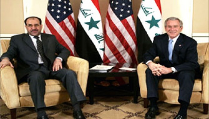 بوش يلتقي الحكيم والمالكي ولجنة بيكر توصي بانسحاب كامل في 2008م