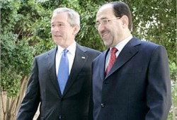 بوش يؤكد بقاء قواته بالعراق والمالكي يعلن الاتفاق على تسريع نقل الصلاحيات