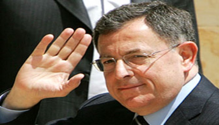 استقالة وزير البيئة تزيد من مأزق الحكومة اللبنانية