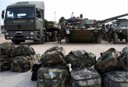 فرنسا تكشف عن تحرشات صهيونية بقواتها وتفاقم الأزمة اللبنانية