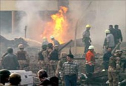 دعوات بريطانية للانسحاب من العراق واستمرار استهداف أئمة السنة