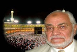 السلطات المصرية تمنع المرشد العام من السفر لأداء العمرة!!