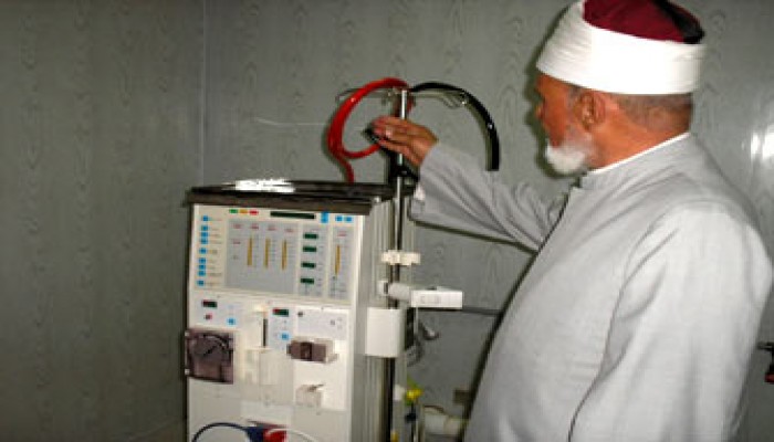 الشيخ عقل يحصل على دعم لتطوير مستشفى ومركز طبي بكفر صقر