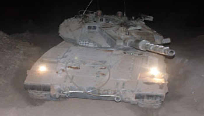 الصهاينة ينهون انسحابهم من الجنوب وأزمة الداخل اللبناني تتفاعل