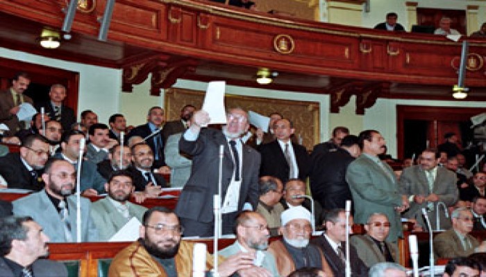 شهادات حول انتخابات الكتلة البرلمانية للإخوان في مجلس الشعب