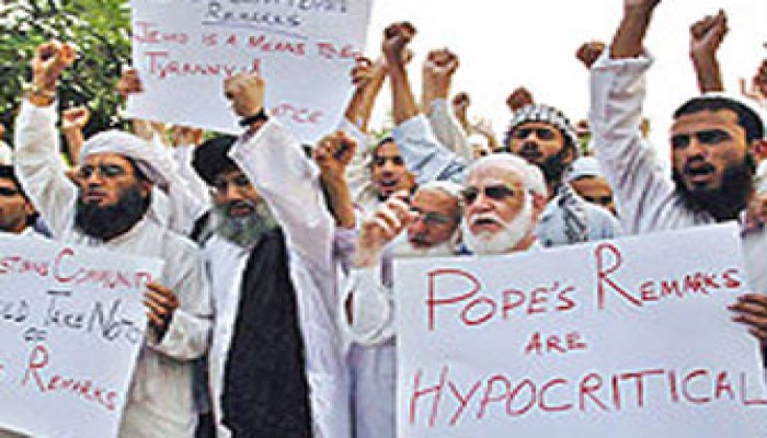 جماعة "تعاون المسلمين" النيجيرية ترفض إساءات بابا الفاتيكان