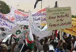 خبراء يحذرون من تكرار السيناريو الصومالي في السودان
