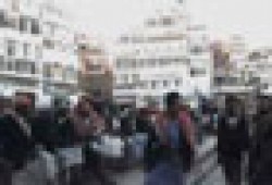 خاطفو السياح الفرنسيين في اليمن يطالبون بإطلاق أقاربهم المسجونين