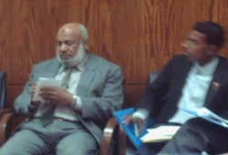 كمال نور الدين يضع حلولاً لمشكلات حي قحافة بالفيوم