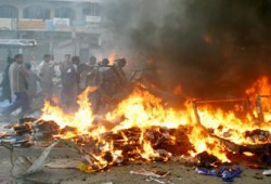 تسعة قتلى و78 جريحًا بتفجيرات بغداد رغم نشر آلاف من الجنود الأمريكيين