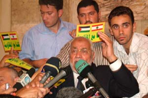 عاكف يطالب الحكام العرب بإغاثة فلسطين ولبنان وبمقاطعة الصهاينة