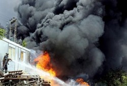 تجدد الغارات الصهيونية على بيروت وأزمة إنسانية بالجنوب اللبناني