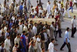 اتهامات طائفية بالعراق بعد تفجيرات مساجد والمارينز يفشل بتحقيقات حُدَيْثَة