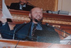 المسيري يتهم وزارة الصحة بالتستر على مافيا الأدوية المضروبة