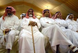 حزب الأمة الكويتي يطالب بنزع منصب رئاسة الوزراء من آل الصباح