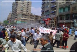 الصحافة العالمية تربط تراجع الإصلاح العربي بفشل التجربة المصرية