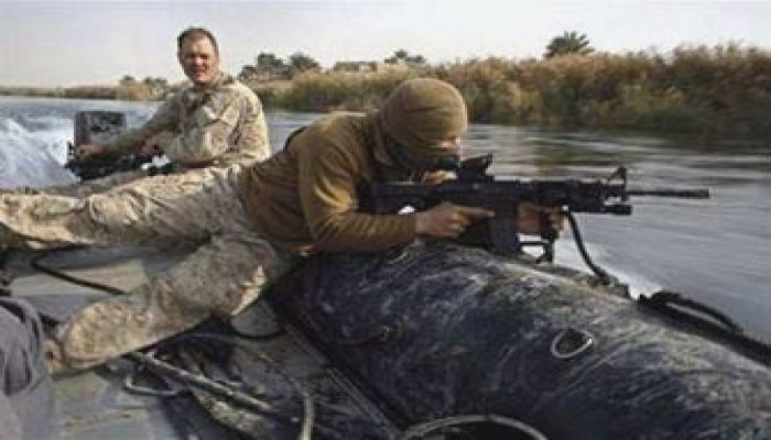 مقتل 4 من مشاة البحرية الأمريكية في العراق و4 جنود بأفغانستان