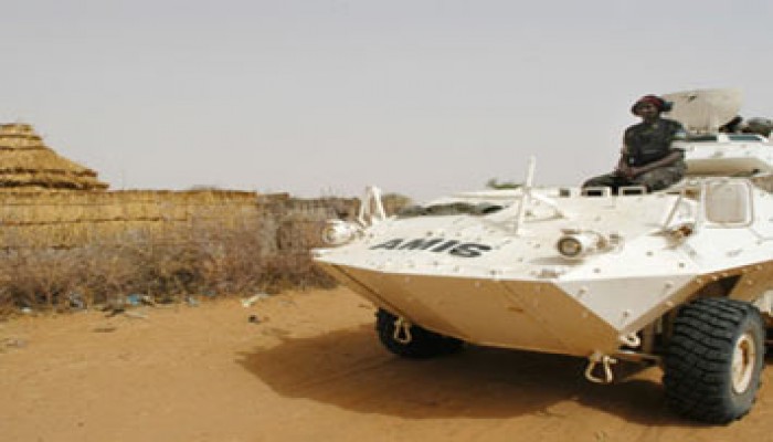 تشدد سوداني وأفريقي ضد خيار التدخل الدولي العسكري بدارفور