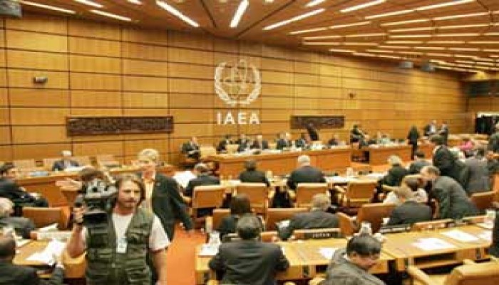 إيران تتحرك دبلوماسيًّا ومناقشات اليوم في الوكالة الدولية