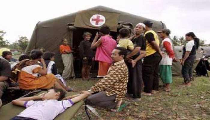 5115 قتيلاً في زلزال جاوا حتى الآن وبطء في عمليات الإغاثة الدولية